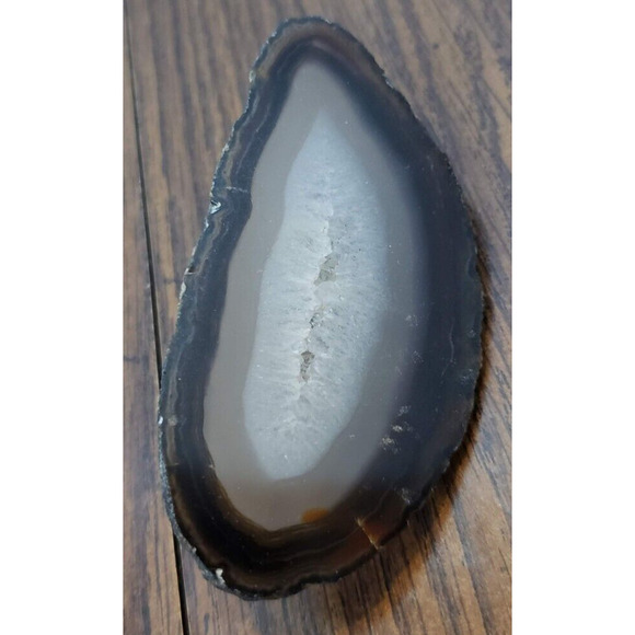 Miniature Metal Pewter Small Bird with Agate Stone Base - Picture 6 of 6